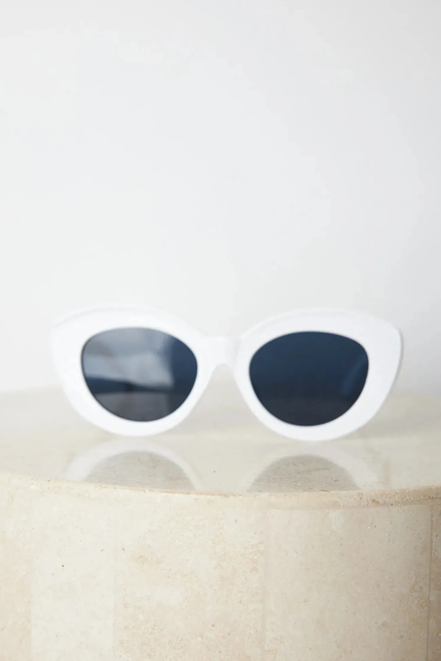 Banks | White