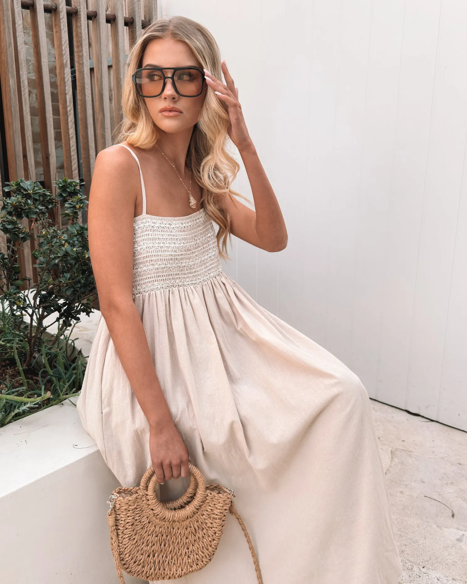 Ilyndra Dress - Beige Multi