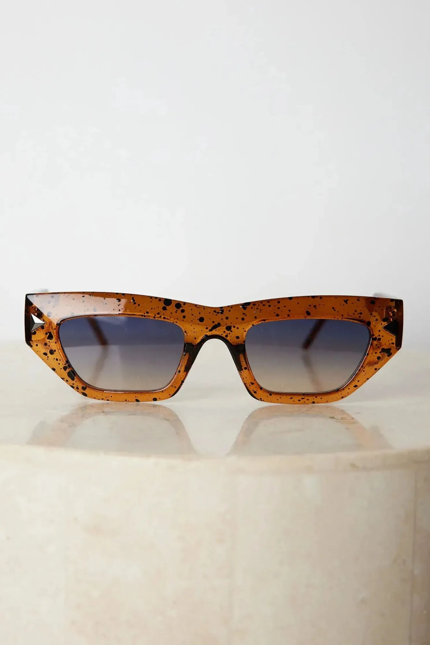 Millie | Tortoise