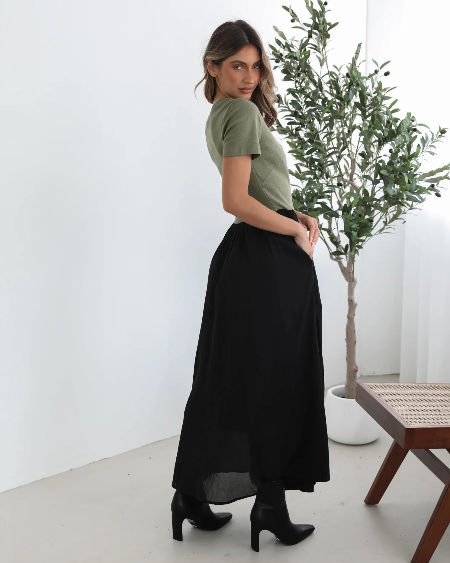 Shemeka Dress - Khaki Black